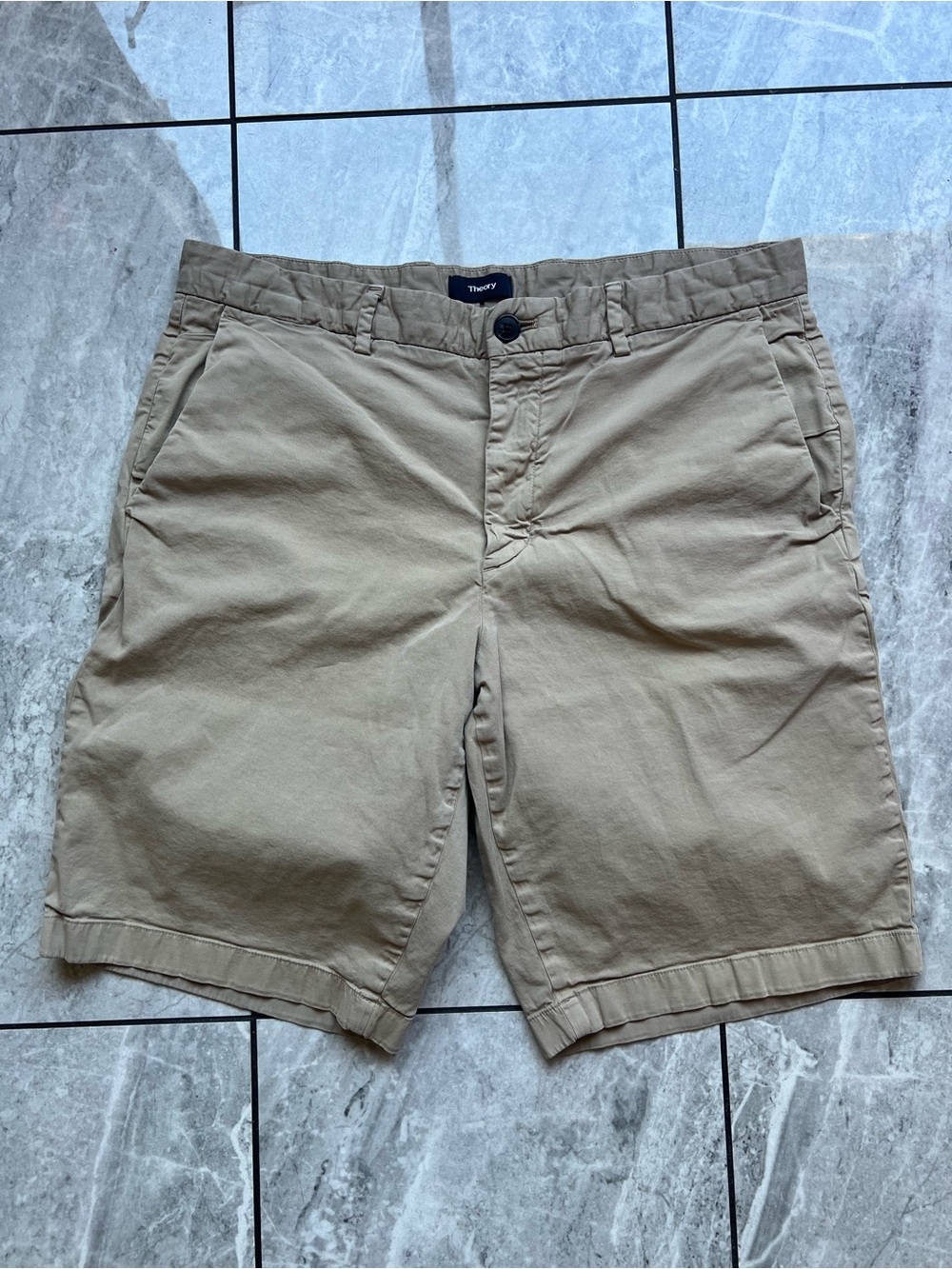Theory Blake SW Patton 9” Shorts Mens Tan Stretch Performance Cotton Blend 33W